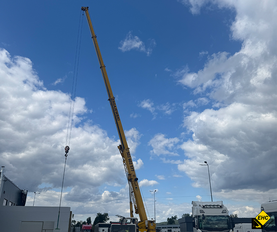 Dźwig samojezdny a hds