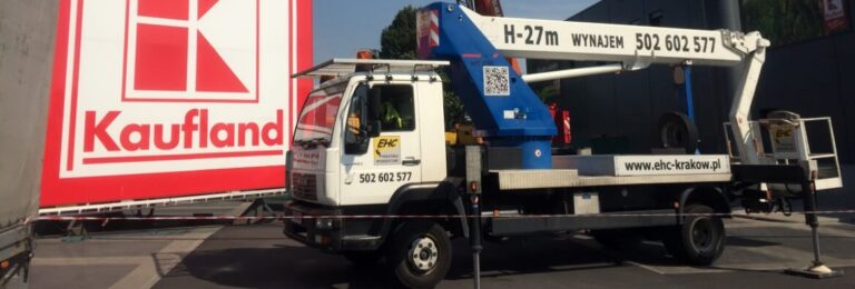 Jak bezpiecznie pracować z podnośnikiem koszowym