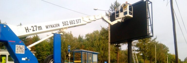 Podnośnik do montażu reklamy