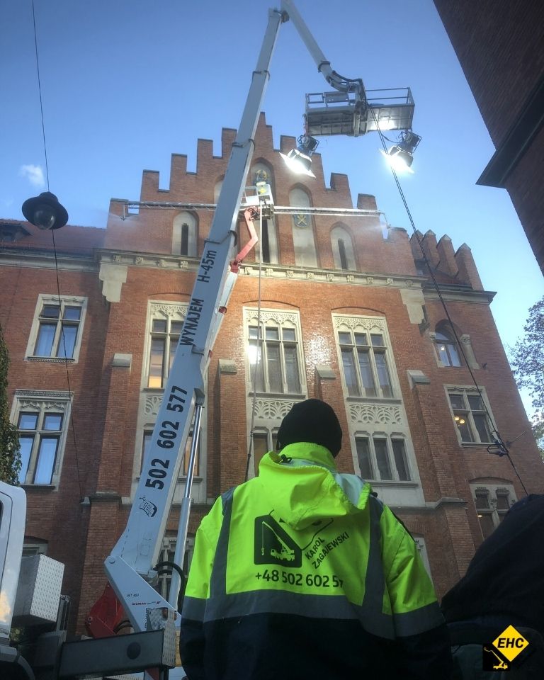 zwyżka na planie filmowym