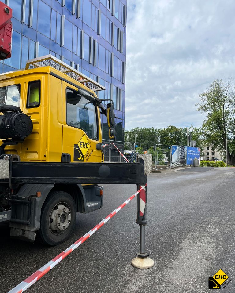 instalacja kamer zewnętrznych ze zwyżki