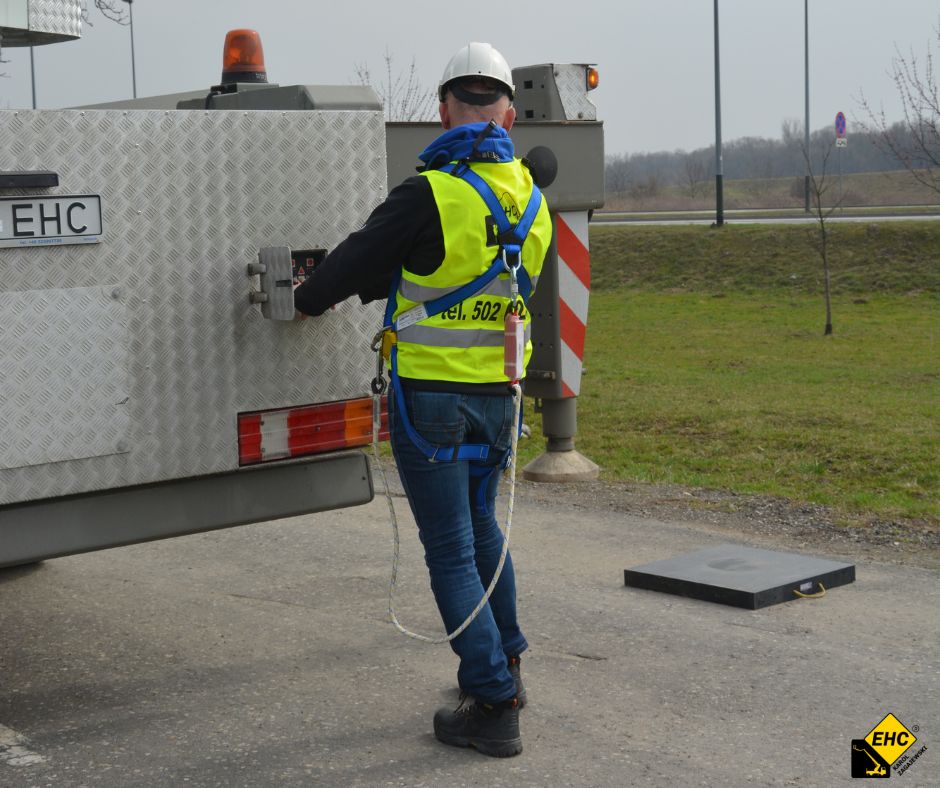 operator podnośnika koszowego