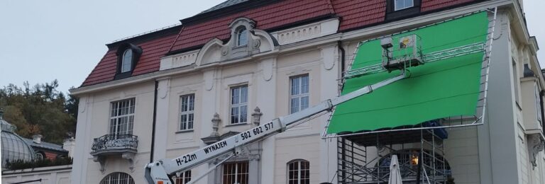 green screen na planie filmowym zwyżka
