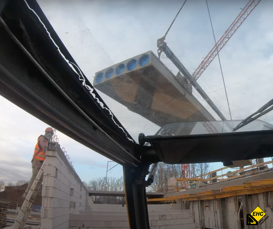 strop prefabrykowany transportowany zurawiem samojezdnym