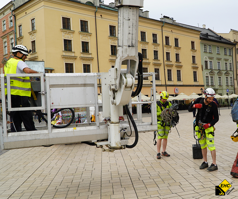 kosz podnośnika koszowego H-70